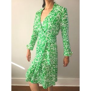 Vintage 70s Diane von Furstenberg DVF Wrap Dress green white Long Sleeved
